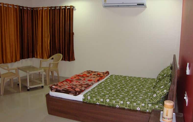 Hotel Divyam, Pratapgarh 4